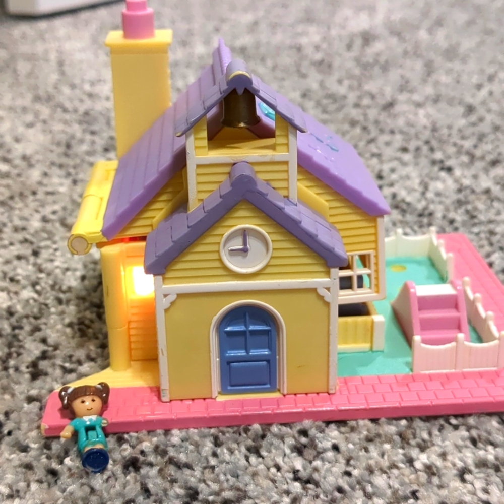 1993 Blue Bird Polly Pocket